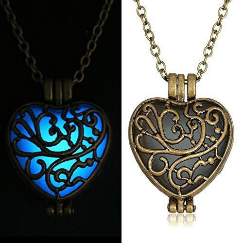 Statement Necklace Hollow Out Fashion Vintage Heart Pendant Glow Dark Necklace